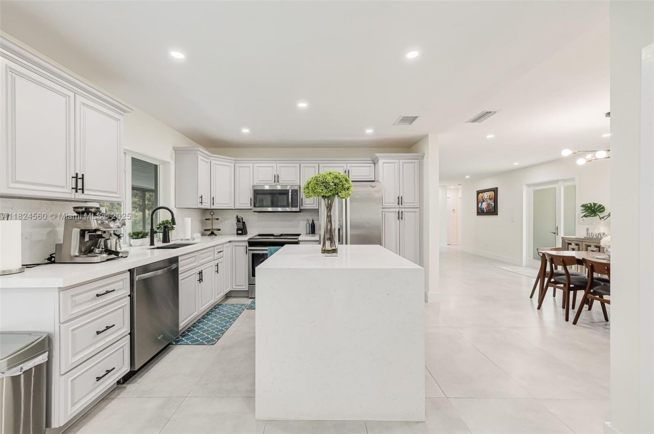 17460 SW 85th Ave, Palmetto Bay, FL 33157 Photo