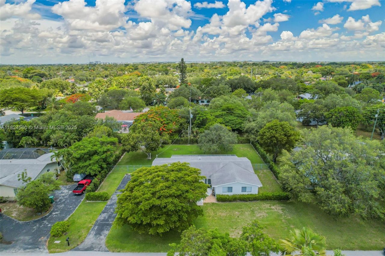 17460 SW 85th Ave, Palmetto Bay, FL 33157 Photo