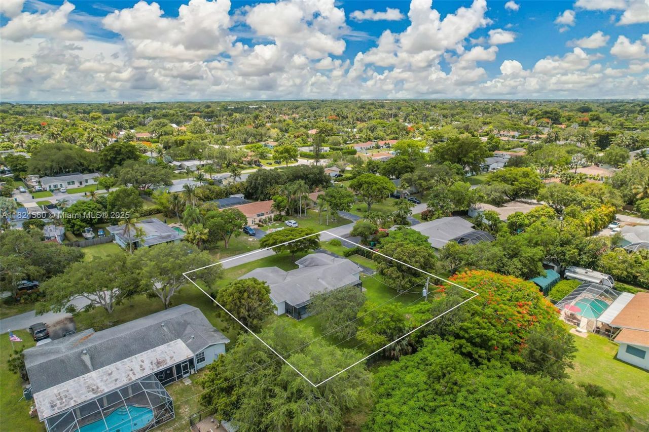 17460 SW 85th Ave, Palmetto Bay, FL 33157 Photo