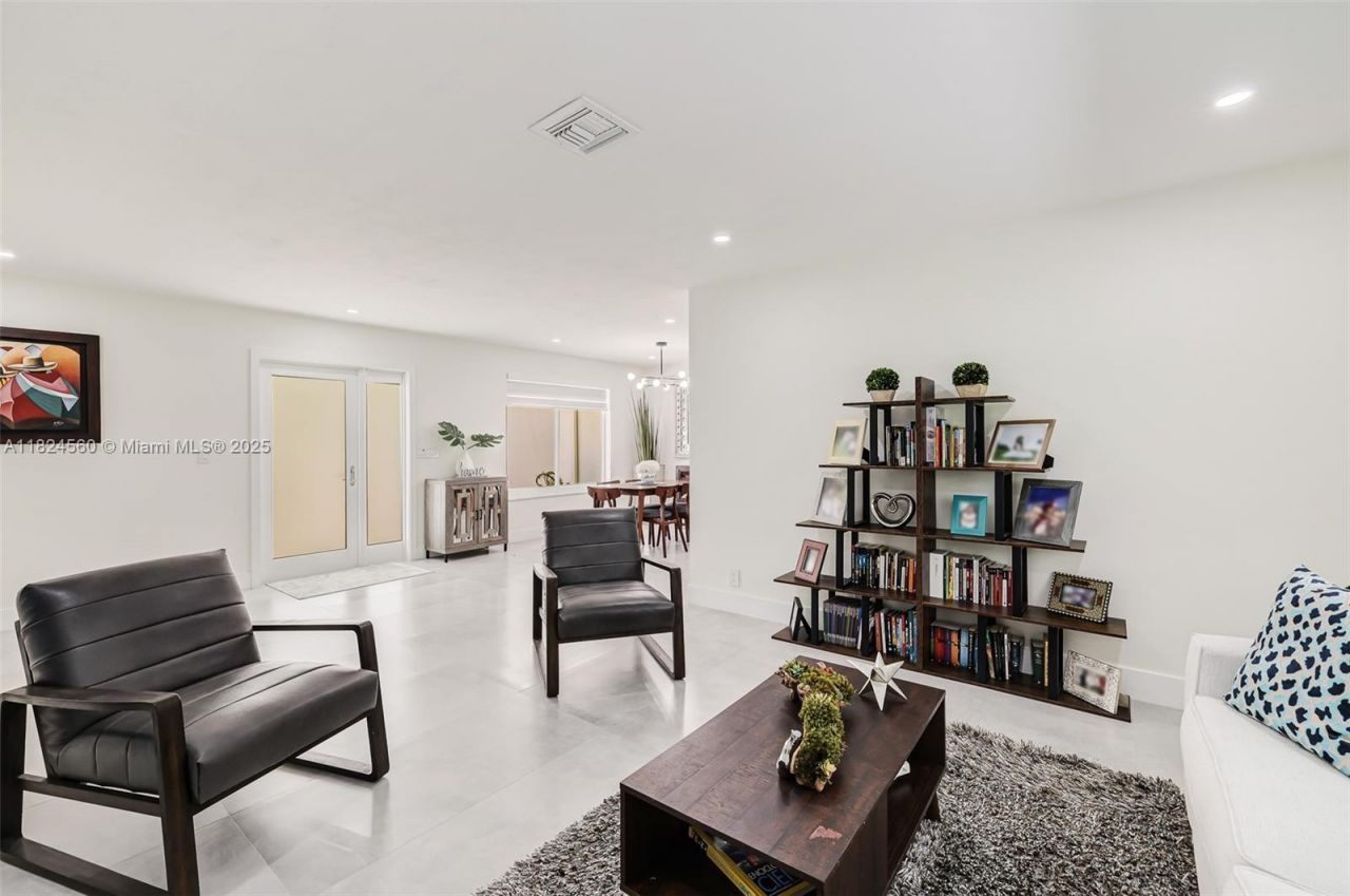 17460 SW 85th Ave, Palmetto Bay, FL 33157 Photo