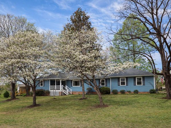 180 Mapleton Forest Drive, Cleveland, TN 37312