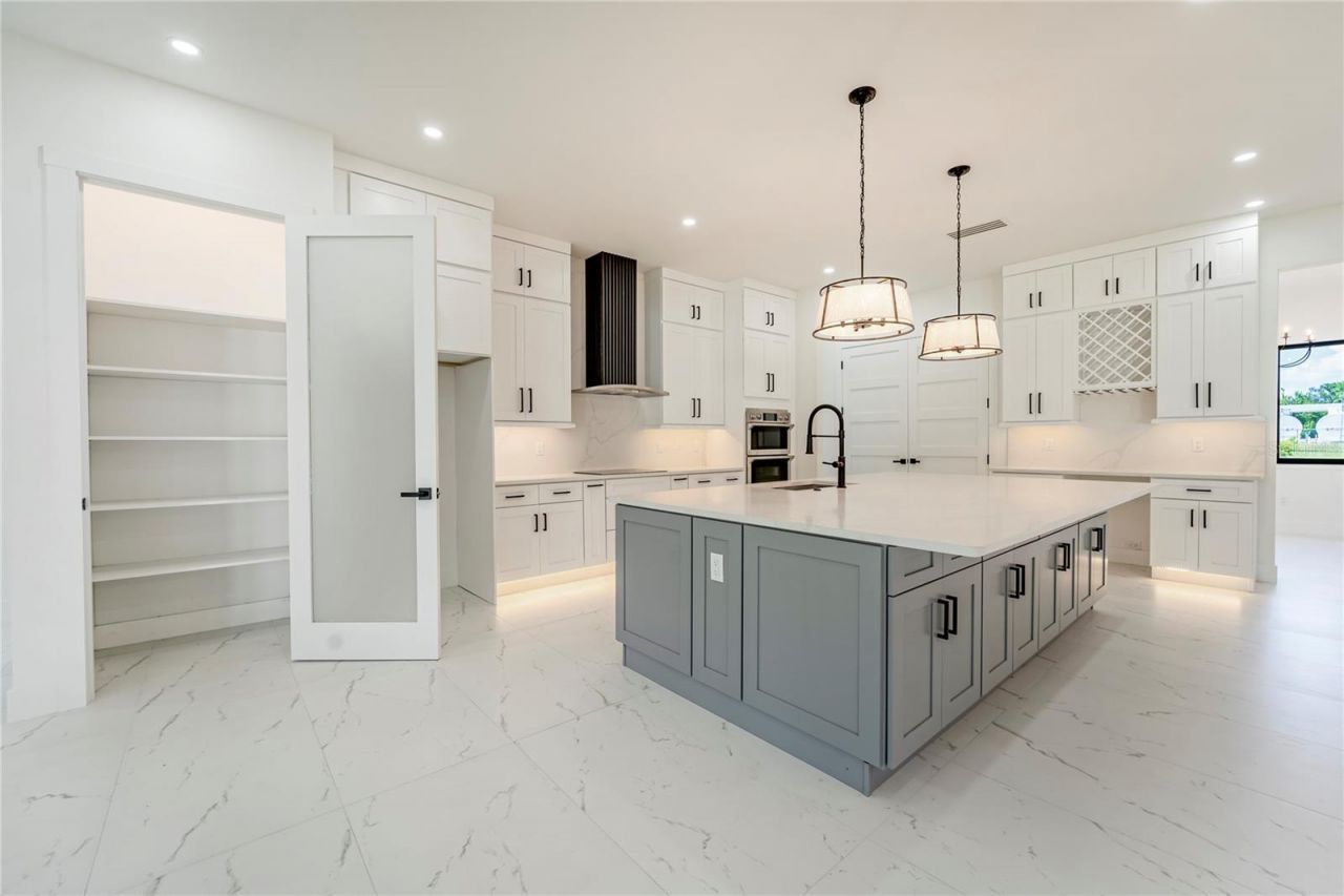 14080 Sydney Road, Dover, FL 33527 Photo