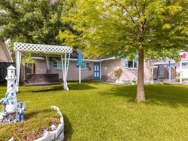 370 CUMBERLAND Drive, Slidell, LA 70458
