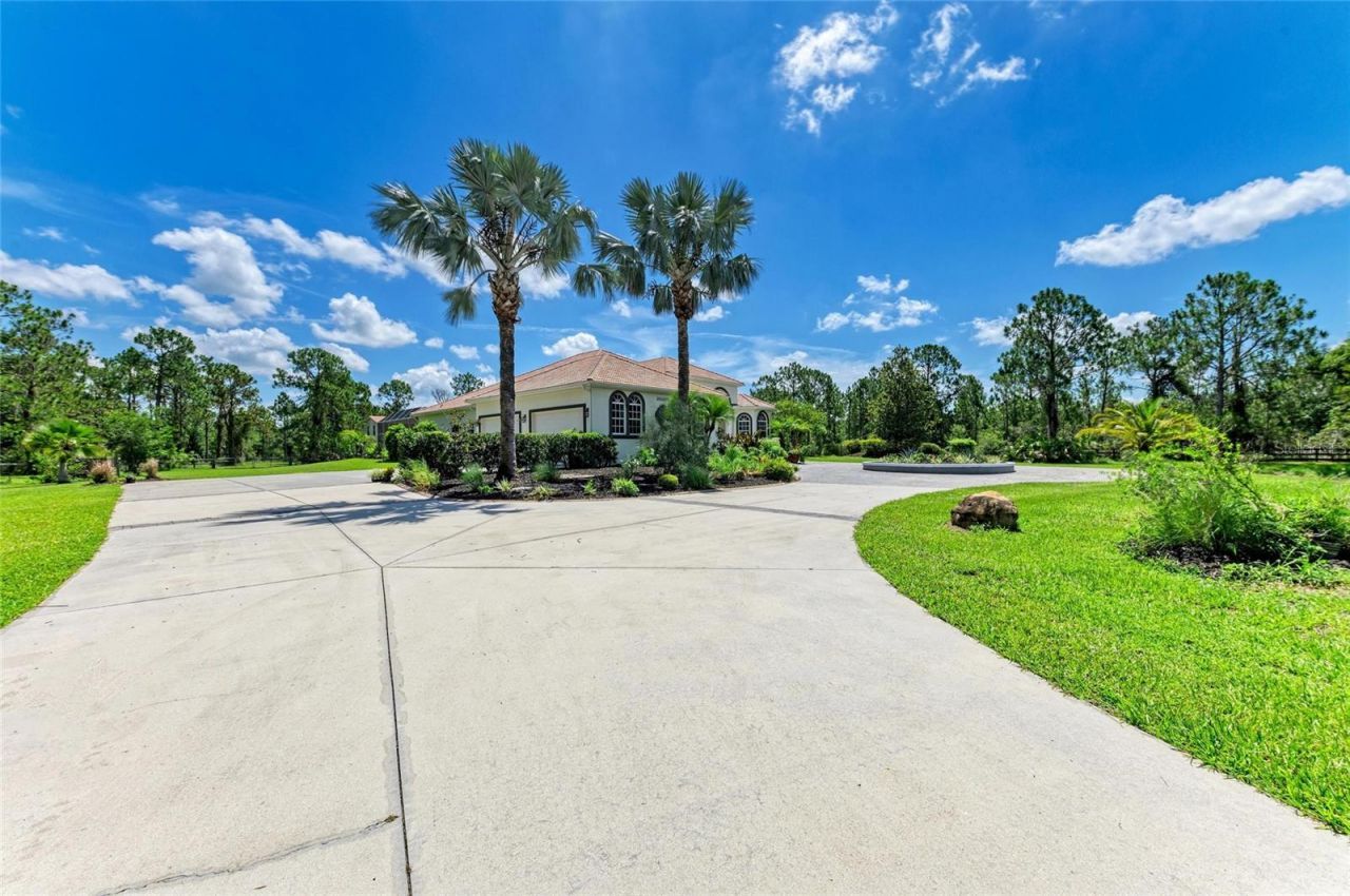 20207 71st Avenue E, Bradenton, FL 34211 Photo