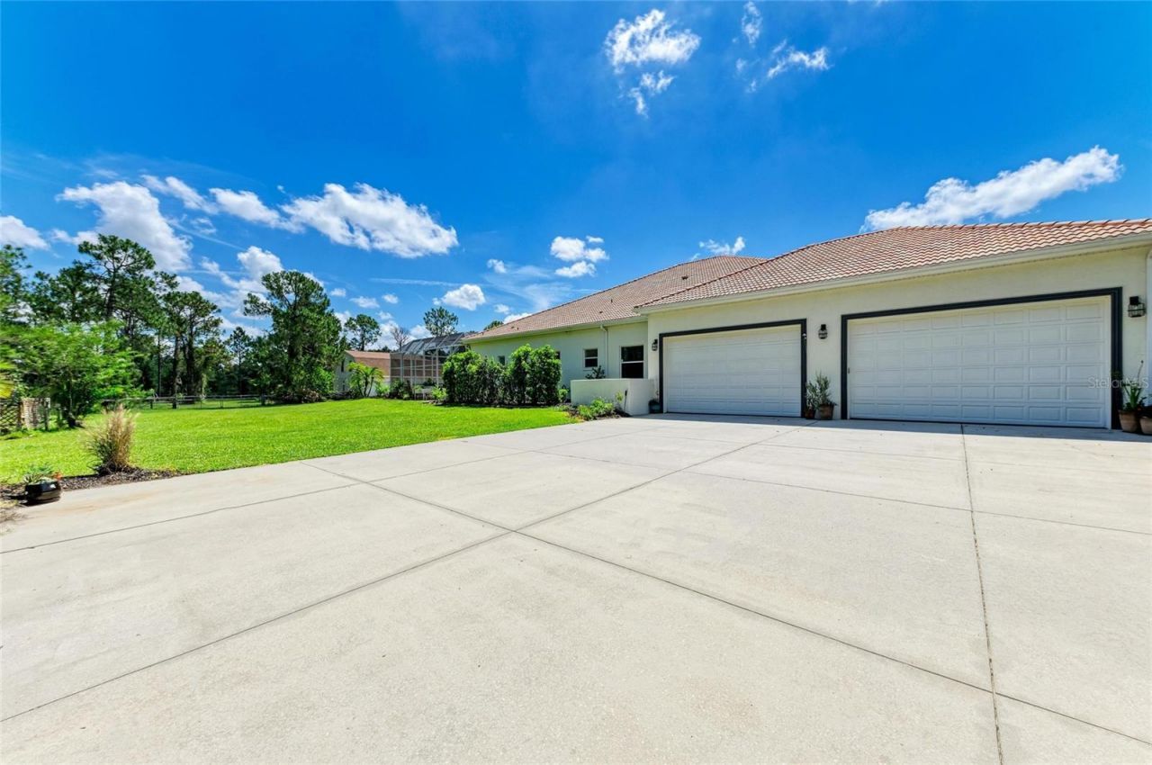 20207 71st Avenue E, Bradenton, FL 34211 Photo