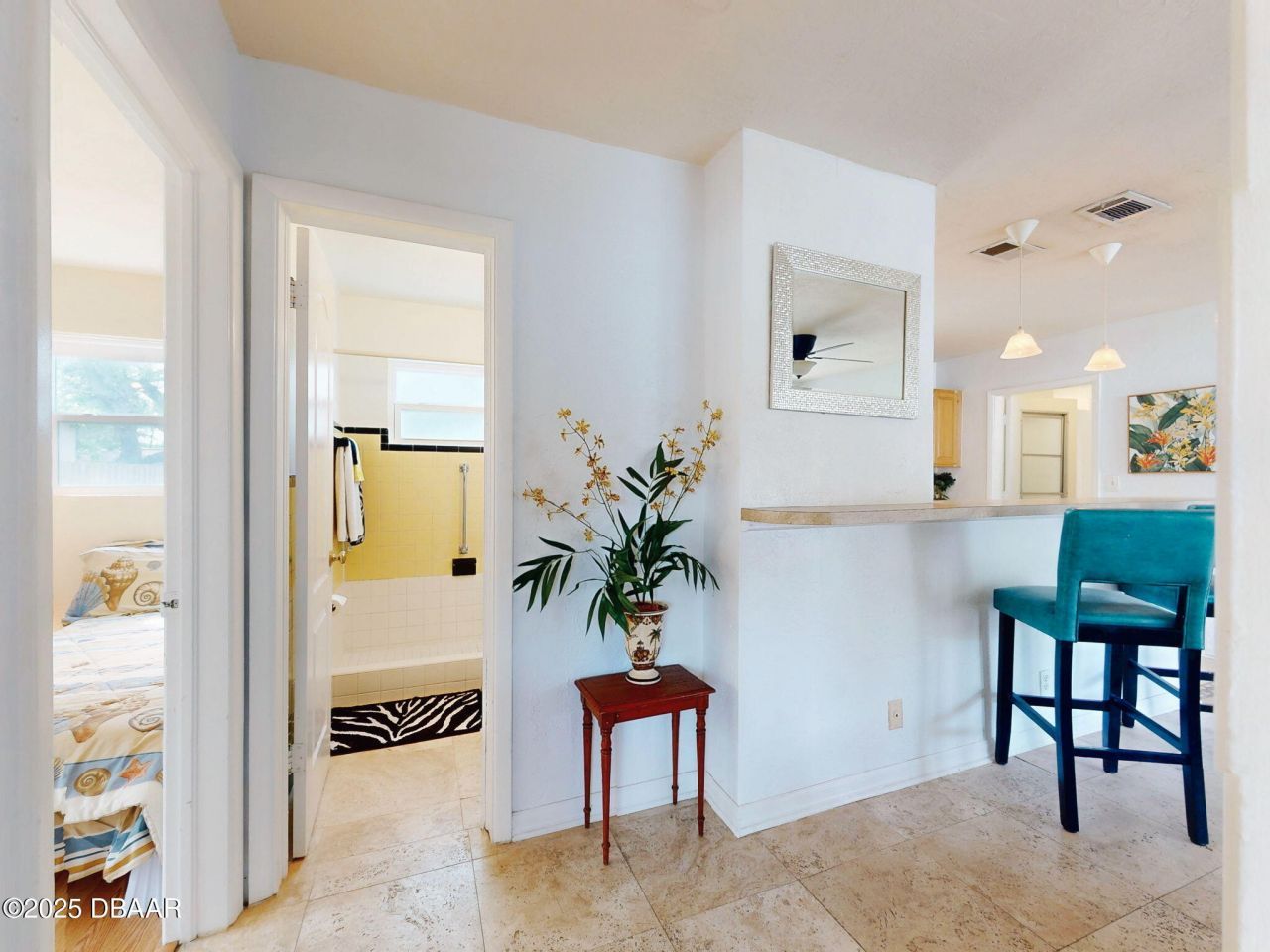 823 E 10th Avenue, New Smyrna Beach, FL 32169 Photo