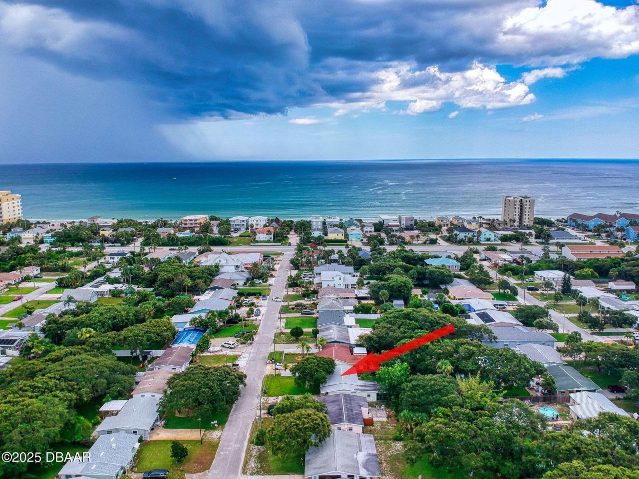 823 E 10th Avenue, New Smyrna Beach, FL 32169 Photo