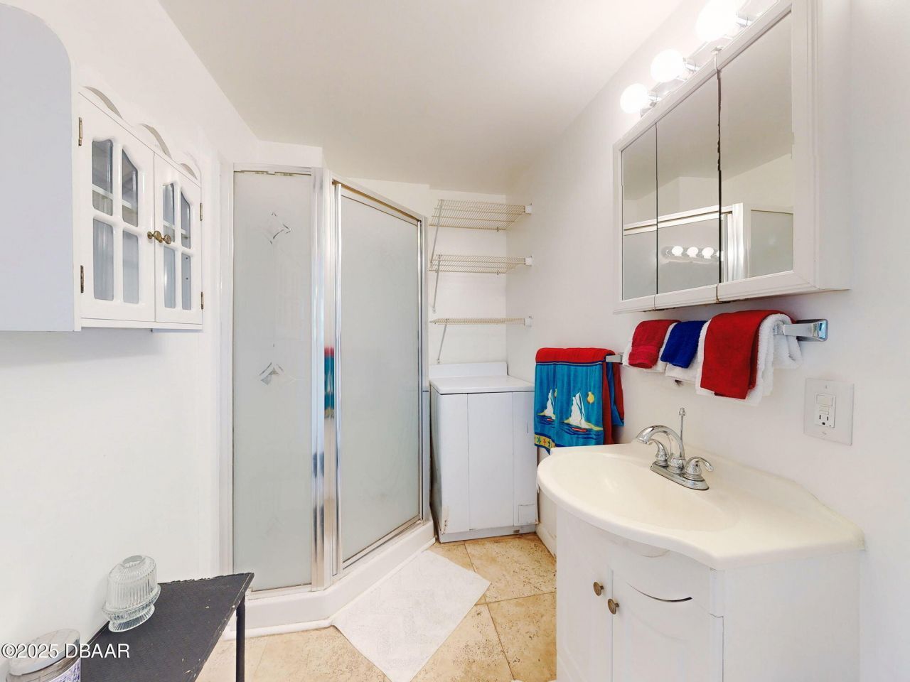 823 E 10th Avenue, New Smyrna Beach, FL 32169 Photo