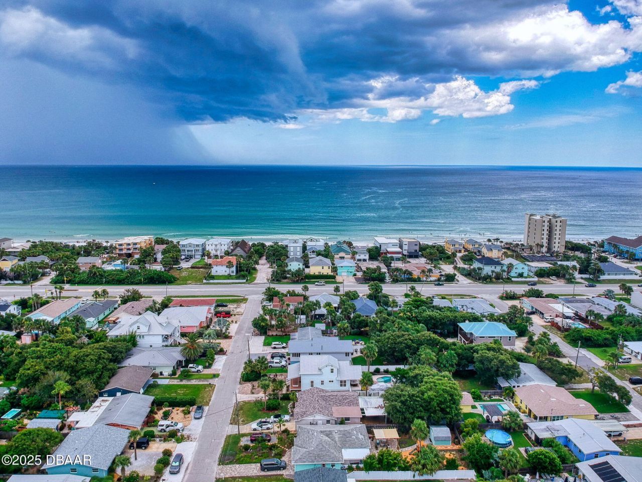 823 E 10th Avenue, New Smyrna Beach, FL 32169 Photo