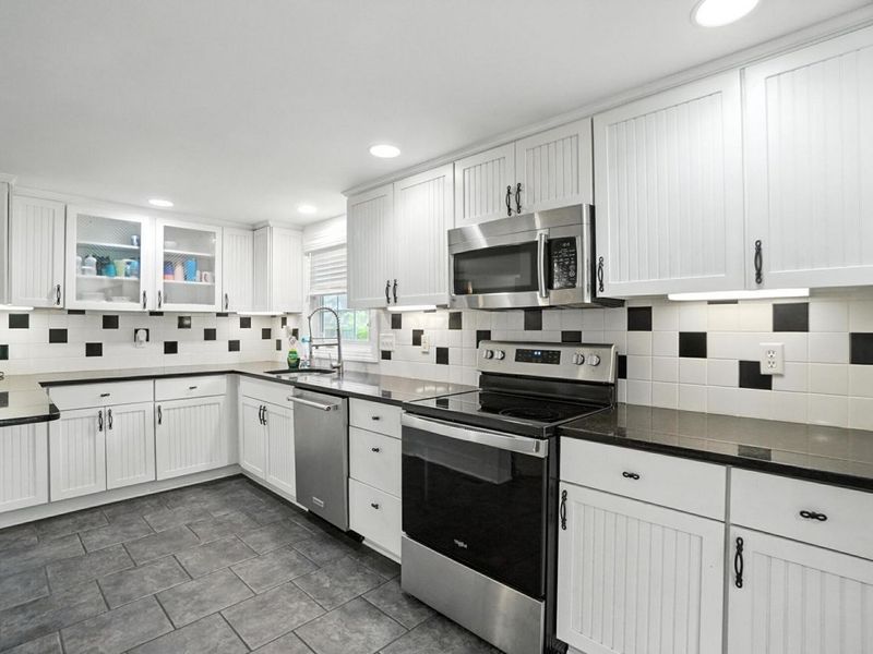 565 Granville Street, Newark, OH 43055 Photo 22