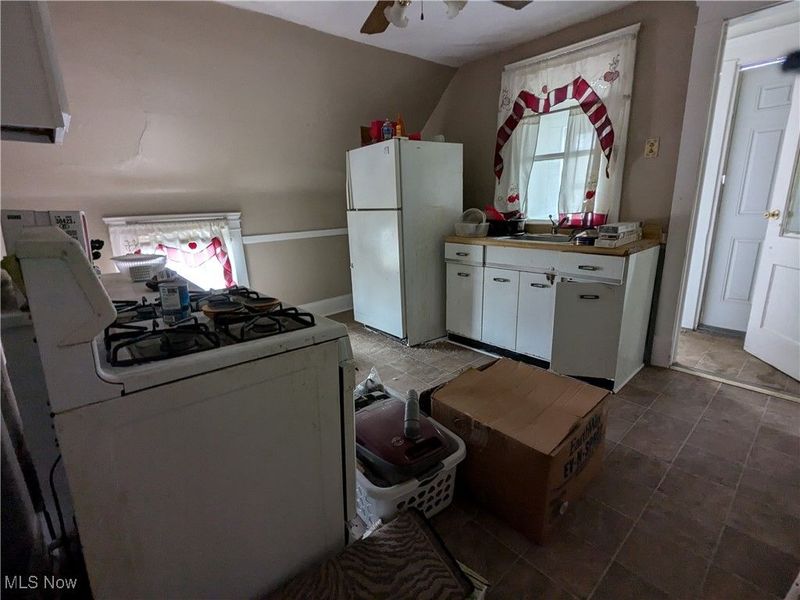 13617 Horner Avenue, Cleveland, OH 44120 Photo 24