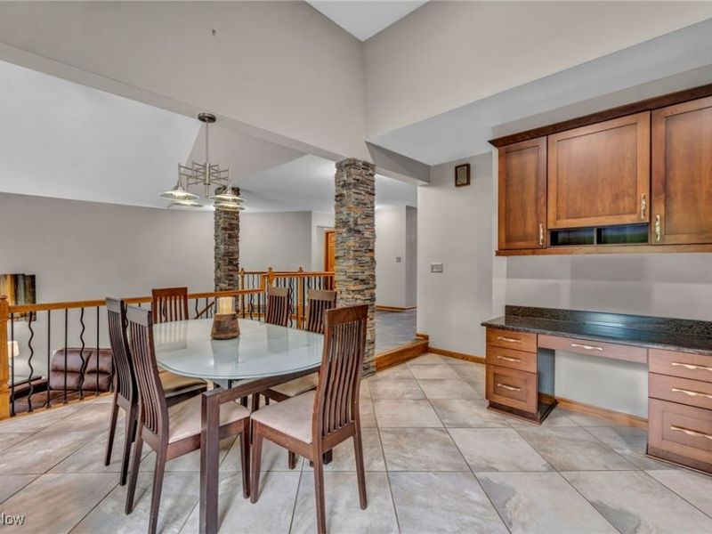 7454 Euclid Chardon Road, Kirtland, OH 44094 Photo 14