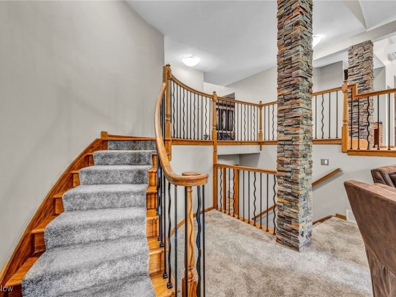 7454 Euclid Chardon Road, Kirtland, OH 44094 Photo 18