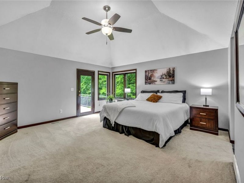 7454 Euclid Chardon Road, Kirtland, OH 44094 Photo 21