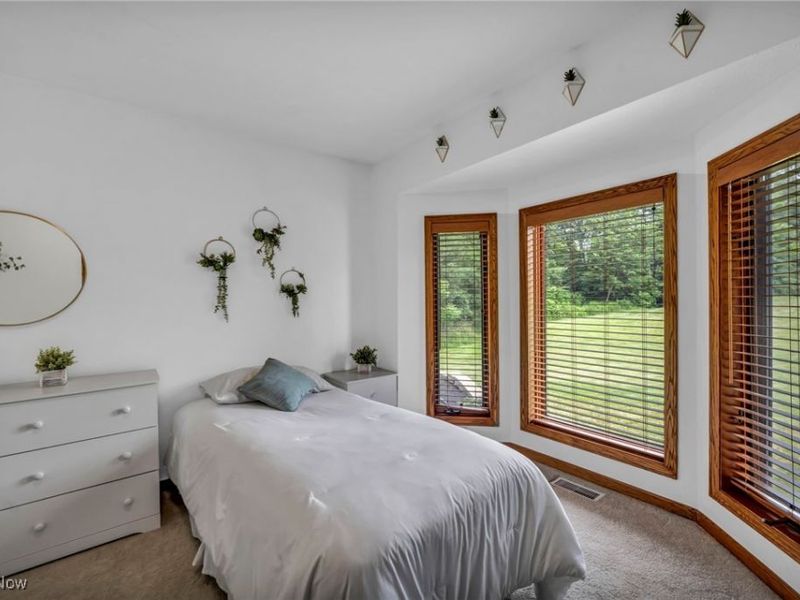 7454 Euclid Chardon Road, Kirtland, OH 44094 Photo 27