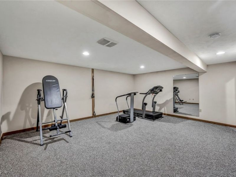 7454 Euclid Chardon Road, Kirtland, OH 44094 Photo 29