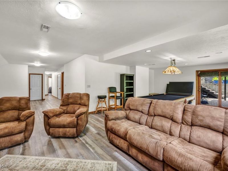 7454 Euclid Chardon Road, Kirtland, OH 44094 Photo 31