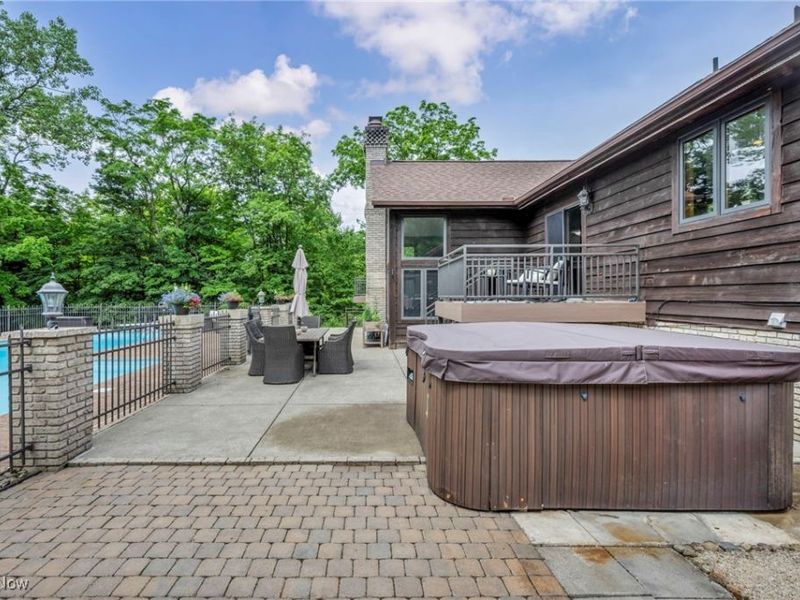 7454 Euclid Chardon Road, Kirtland, OH 44094 Photo 43