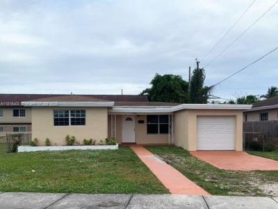 2401 NW 7th St, Fort Lauderdale, FL 33311 Photo