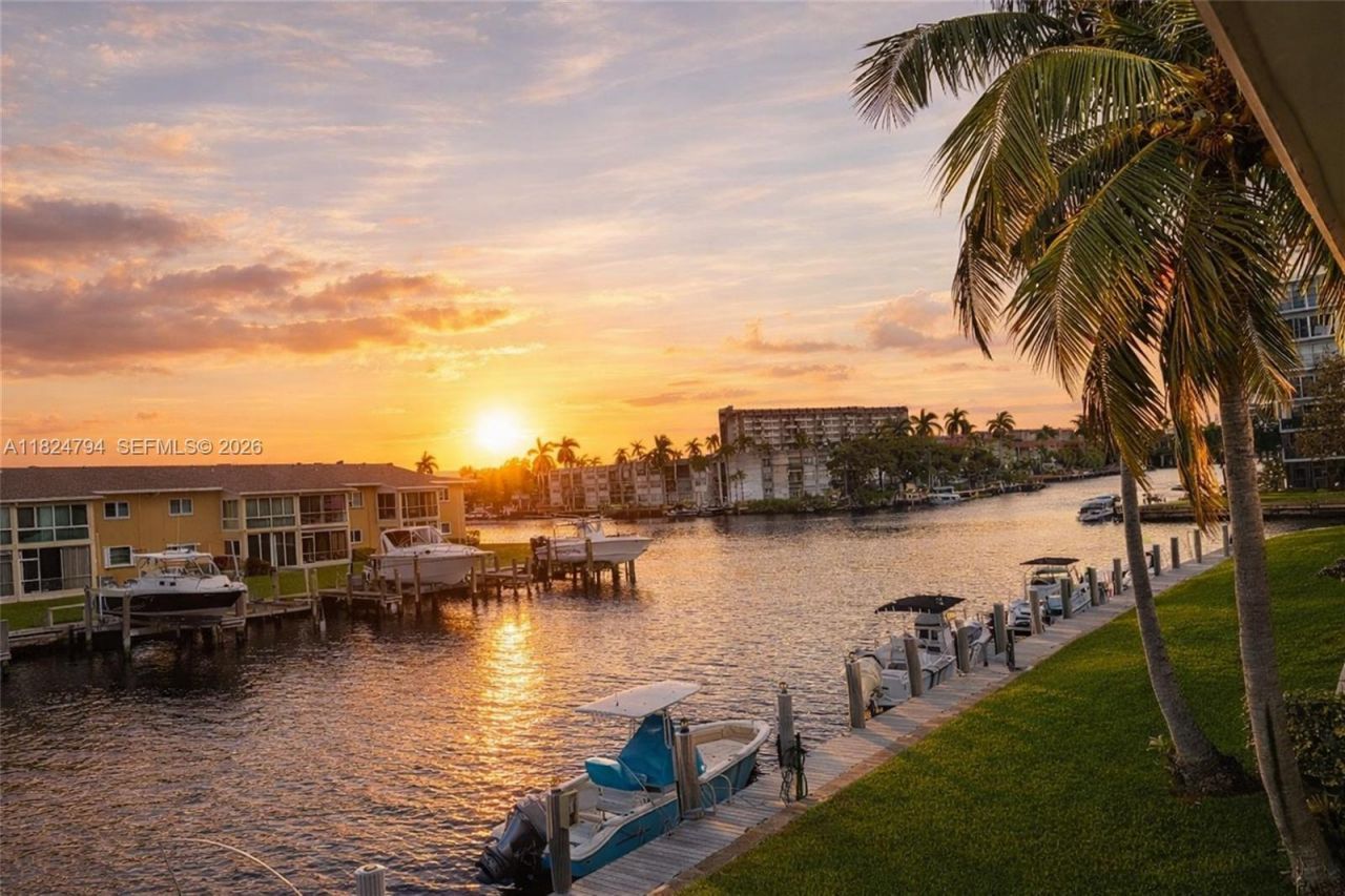 930 SE 9th Ave, Unit 11, Pompano Beach, FL 33060 Photo