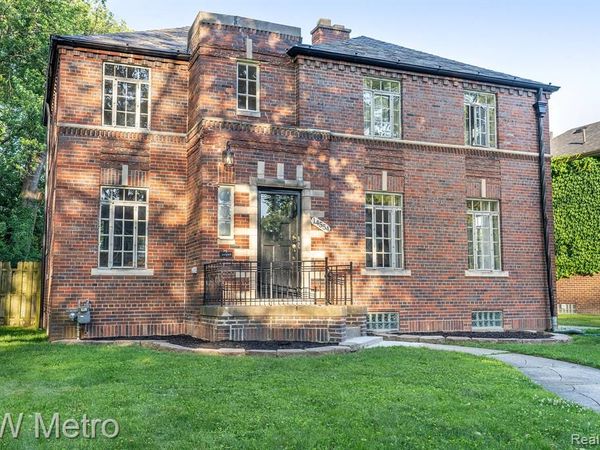 14554 Woodmont Avenue, Detroit, MI 48227