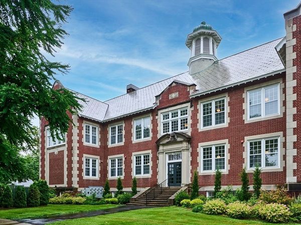 58 Main St, Unit 4, Hatfield, MA 01038