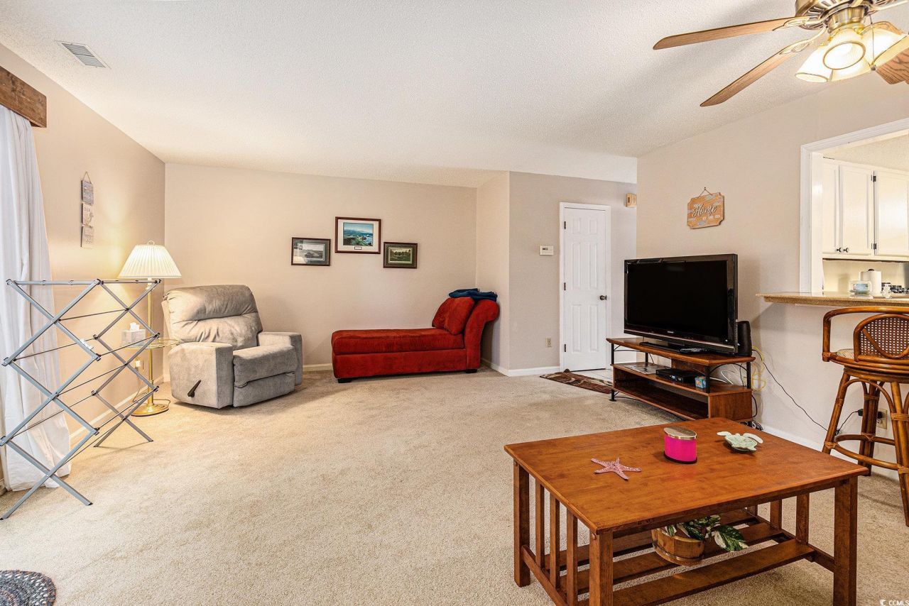 951 Plantation Dr. Photo 9