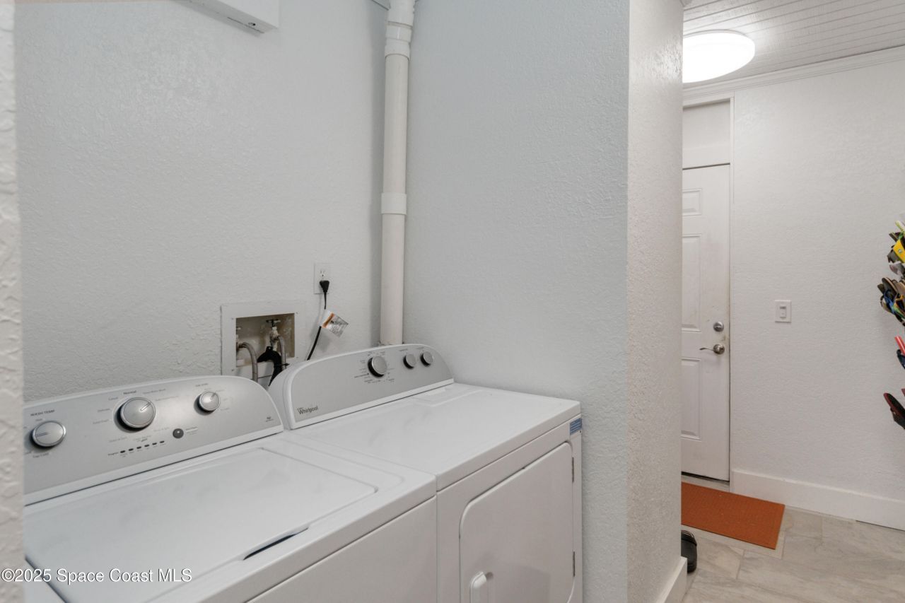 5595 Eagle Way, Merritt Island, FL 32953 Photo