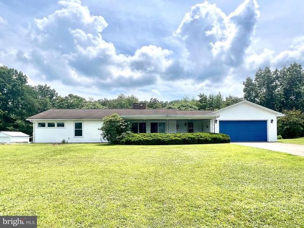 256 PINE CREST, MCCLURE, PA 17841