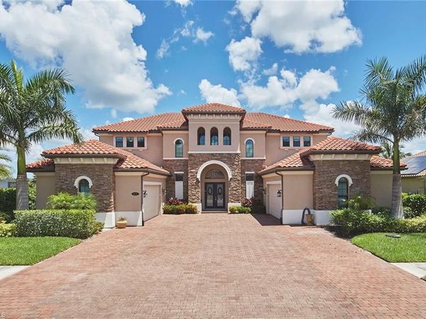 1633 Songbird CT, NAPLES, FL 34120