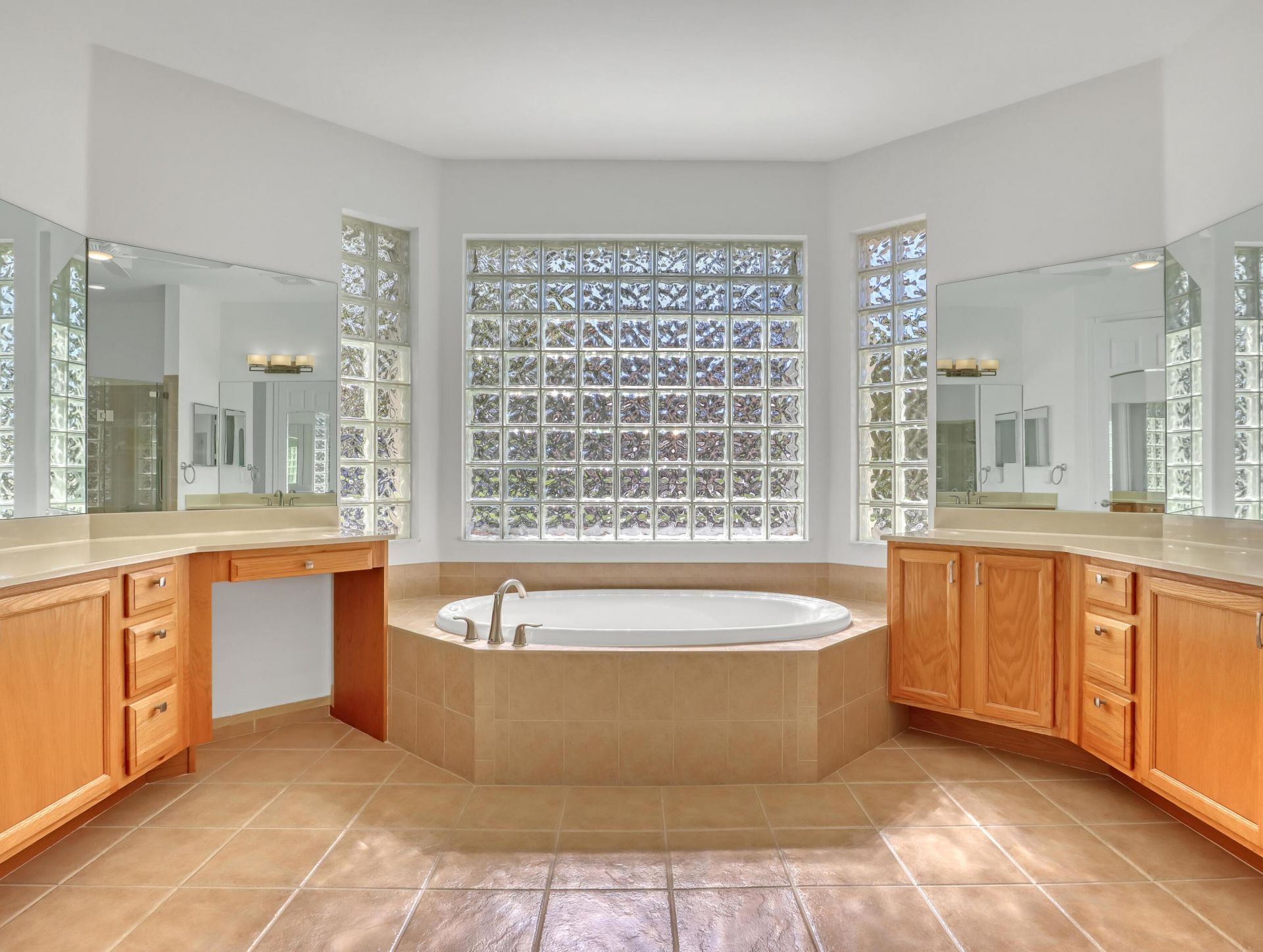 819 SW Bromelia Terrace, Stuart, FL 34997 Photo