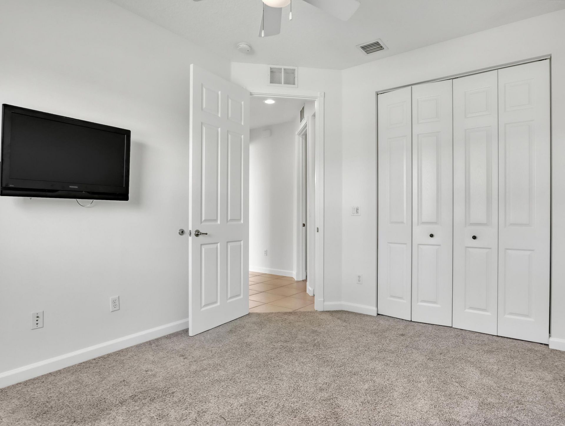 819 SW Bromelia Terrace, Stuart, FL 34997 Photo