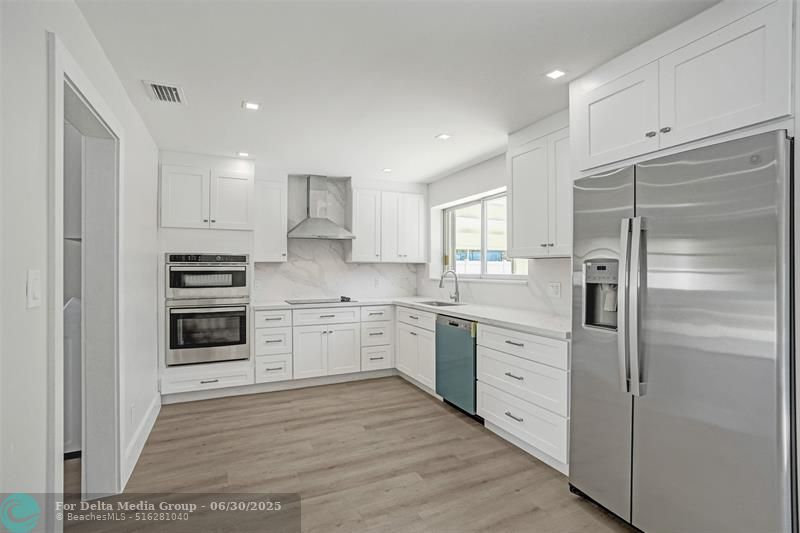 2111 NE 35th St, Lighthouse Point, FL 33064 Photo