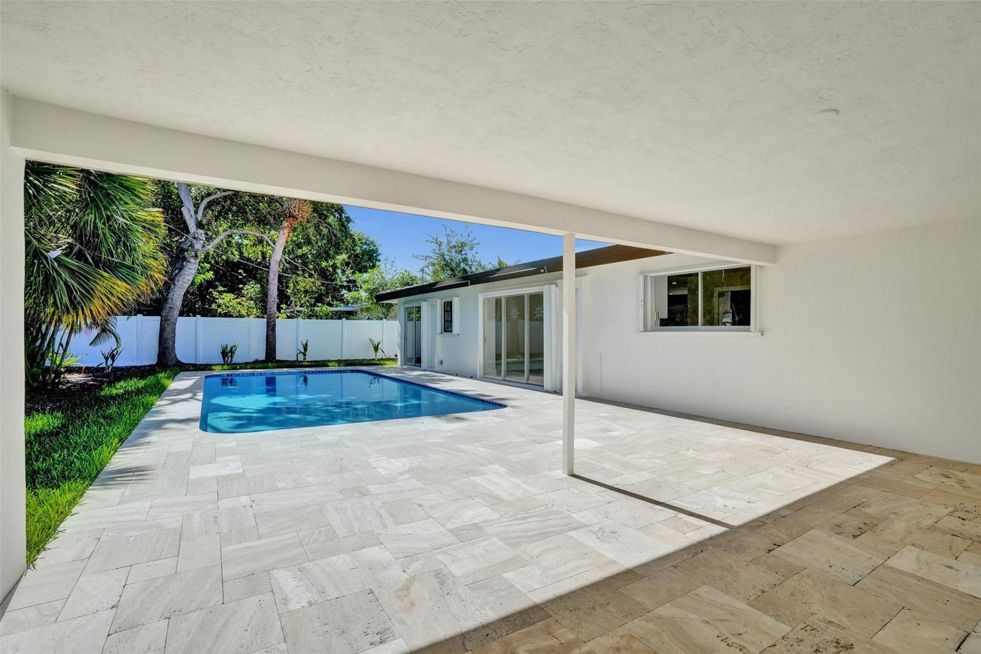 2111 NE 35th Street, Lighthouse Point, FL 33064 Photo