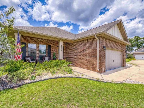 5375 Red Shoulder Rd, Pace, FL 32571