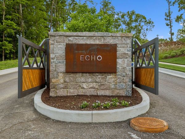 1713 Reflection Ln, Brentwood, TN 37027