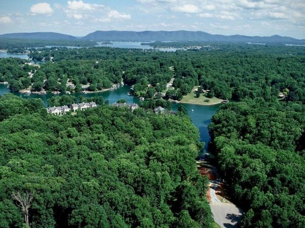 Lot 8 Southwind DR, Moneta, VA 24121