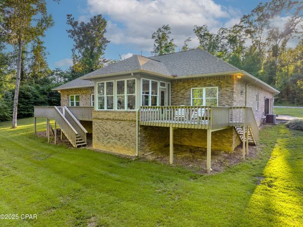 5255 Limestone Lane, Marianna, FL 32446