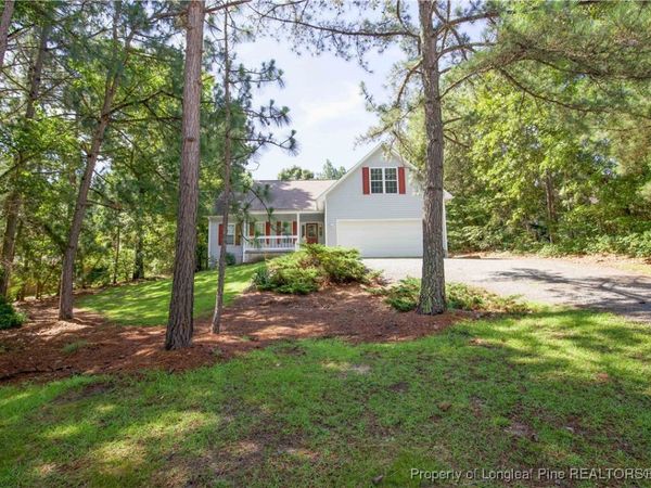 130 Pinecone Court, Seven Lakes, NC 27376