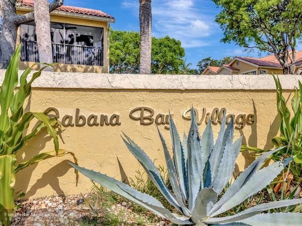 2121 S Ocean Boulevard, Unit 506, Lauderdale-By-The-Sea, FL 33062