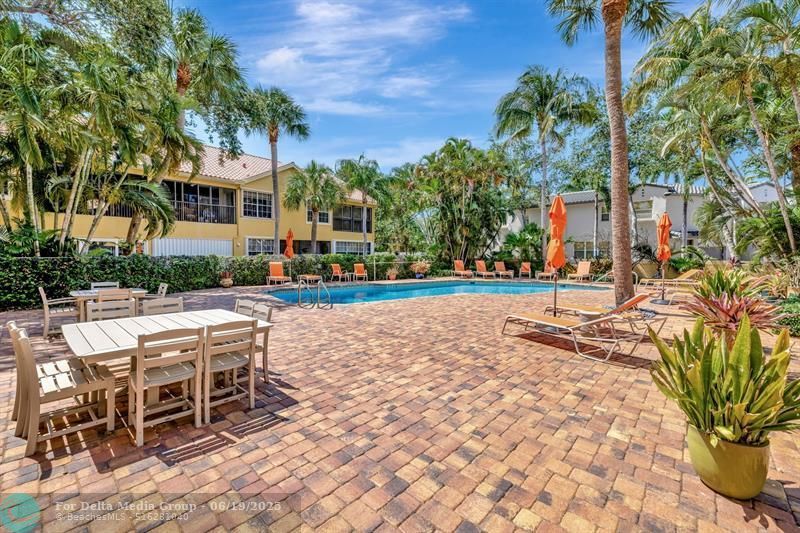 2121 S Ocean Boulevard, Unit 506, Lauderdale by the Sea, FL 33062 Photo