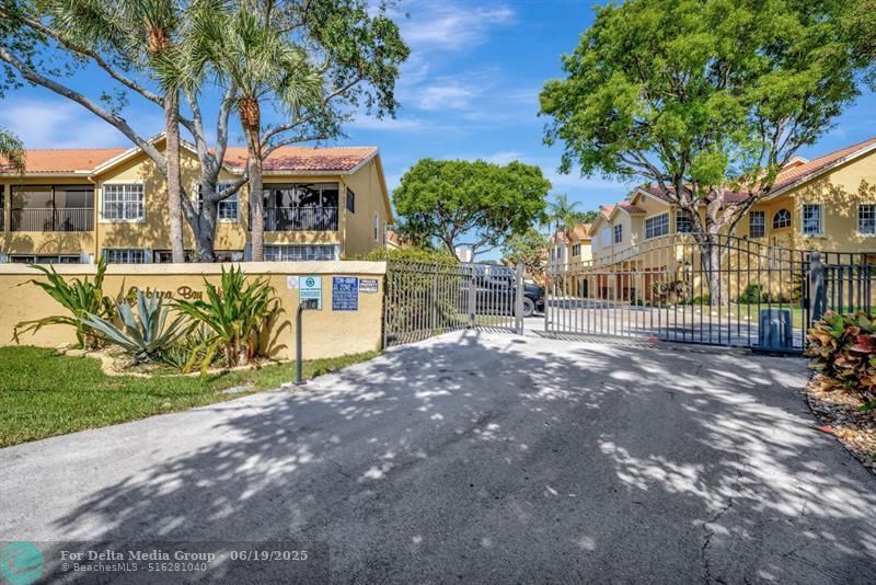 2121 S Ocean Boulevard, Unit 506, Lauderdale by the Sea, FL 33062 Photo