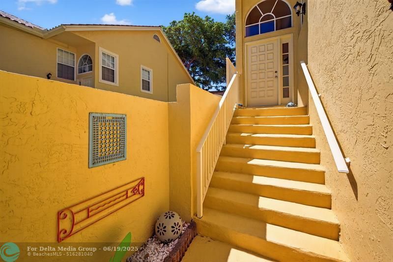 2121 S Ocean Boulevard, Unit 506, Lauderdale by the Sea, FL 33062 Photo