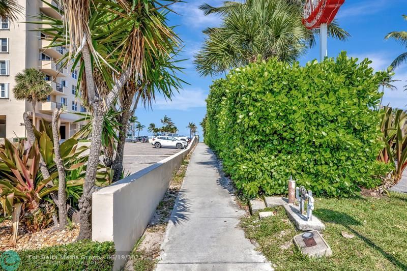 2121 S Ocean Boulevard, Unit 506, Lauderdale by the Sea, FL 33062 Photo