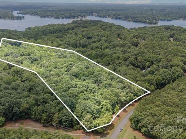 14229 Roe Buck Meadow Lane, Charlotte, NC 28278