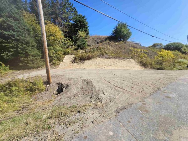 000 Gilman Road, Lyndon, VT 05851