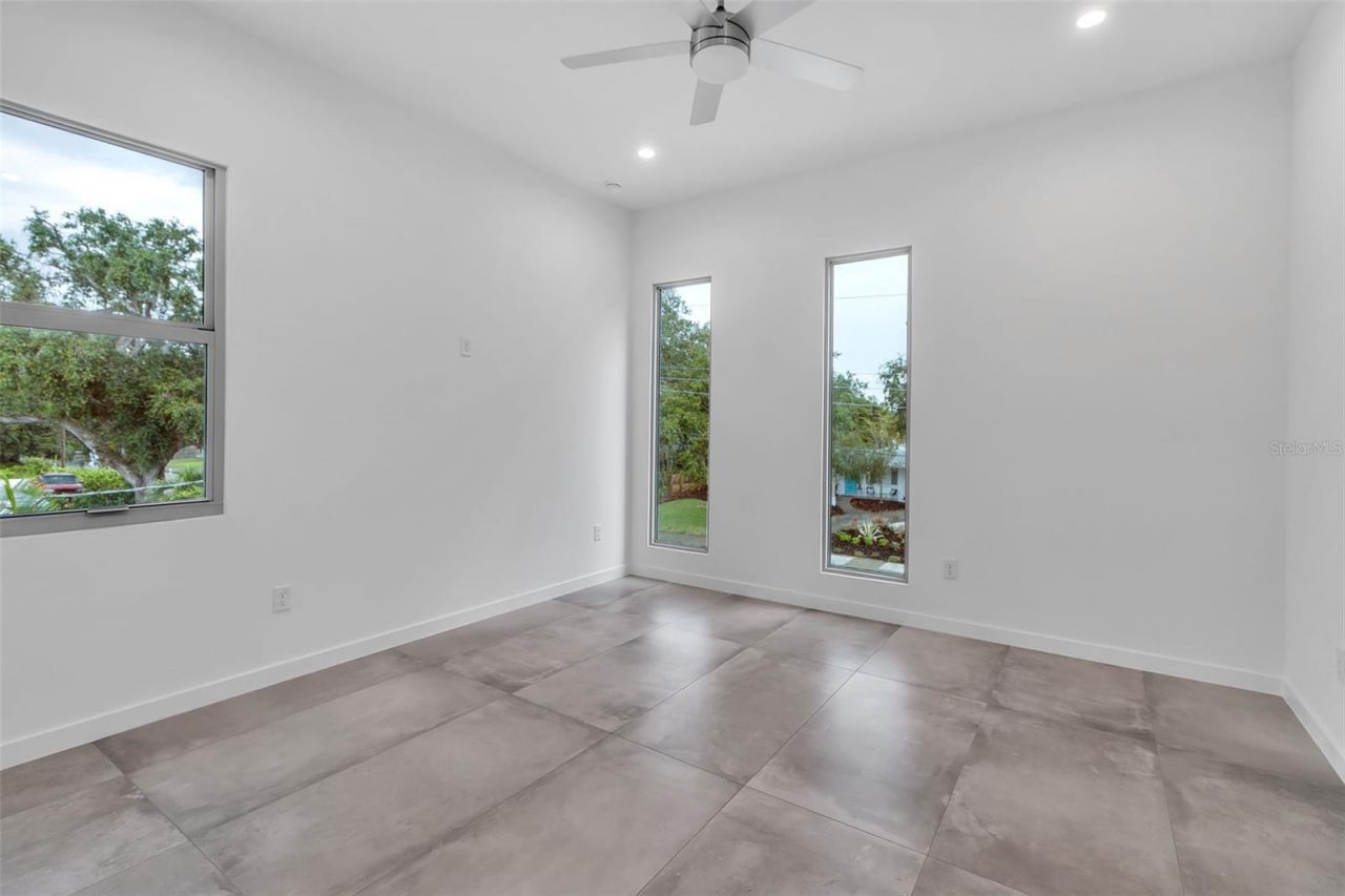 2124 Clematis Place, Sarasota, FL 34239 Photo
