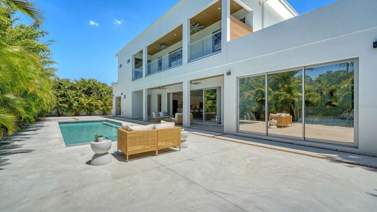 2124 Clematis Place, Sarasota, FL 34239 Photo