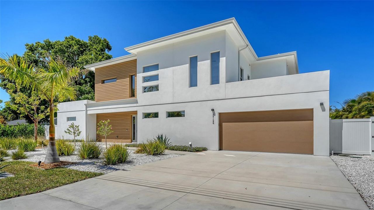 2124 Clematis Place, Sarasota, FL 34239 Photo