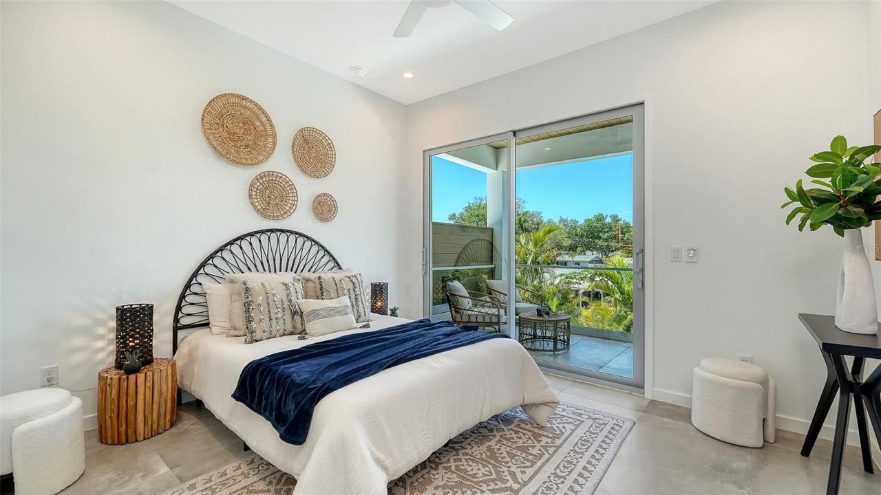 2124 Clematis Place, Sarasota, FL 34239 Photo